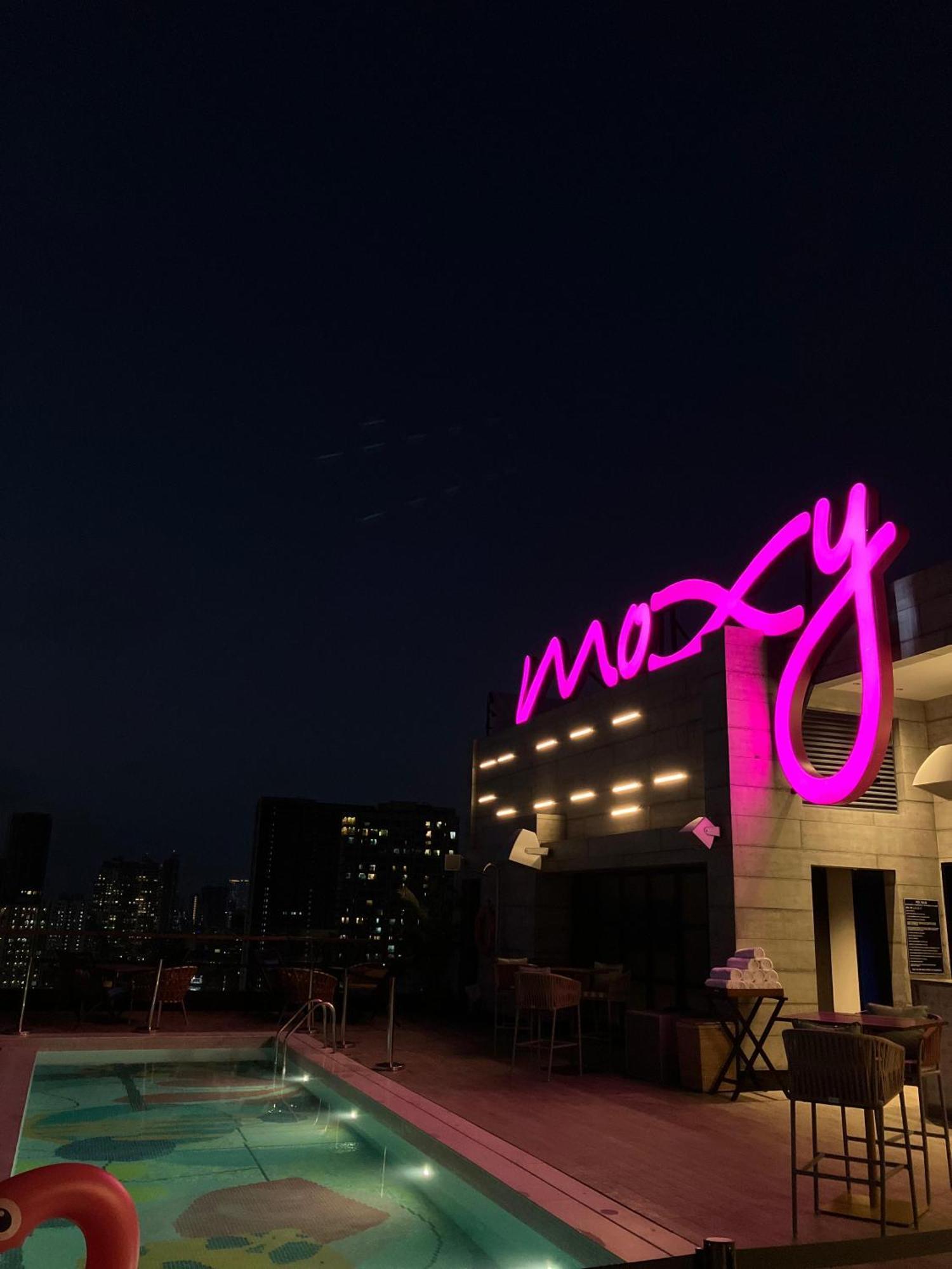 Moxy Mumbai Andheri West Экстерьер фото
