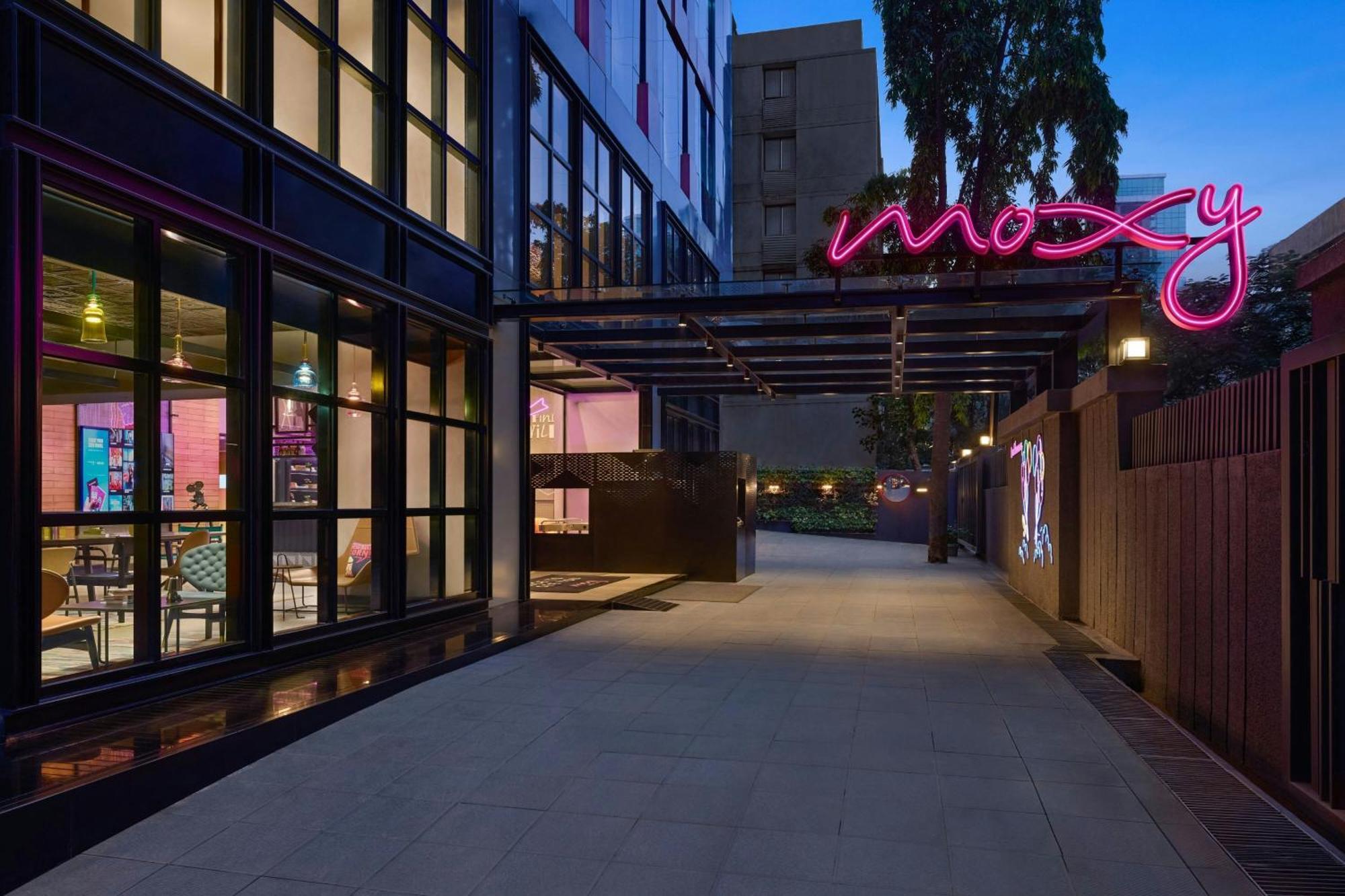 Moxy Mumbai Andheri West Экстерьер фото